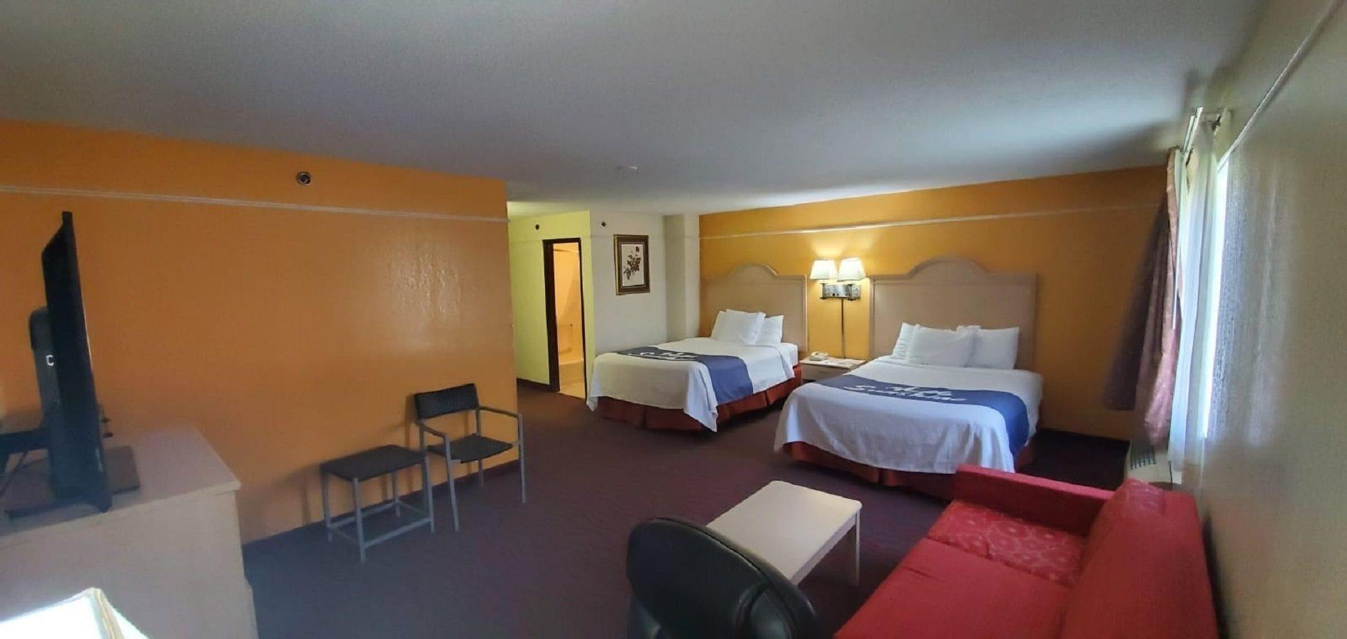 Days Inn By Wyndham Kansas City International Airport Exterior photo